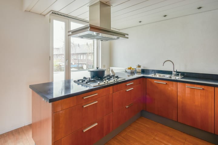 Photo 7 of Groenlandstraat 12