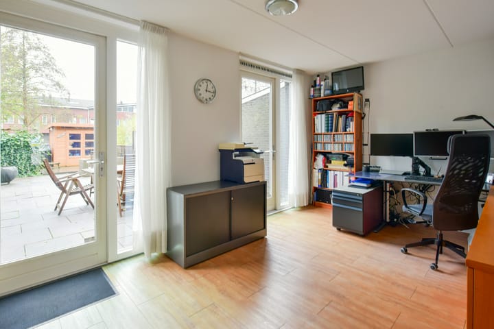 Photo 18 of Groenlandstraat 12