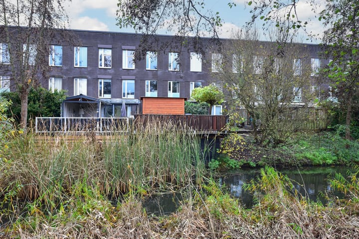 Photo 24 of Groenlandstraat 12