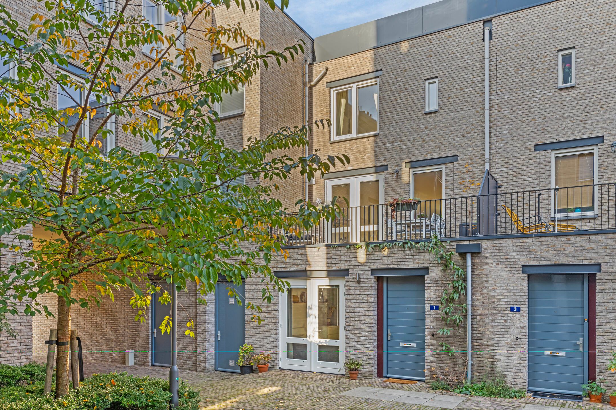 Foto 45 van Halvegas 1