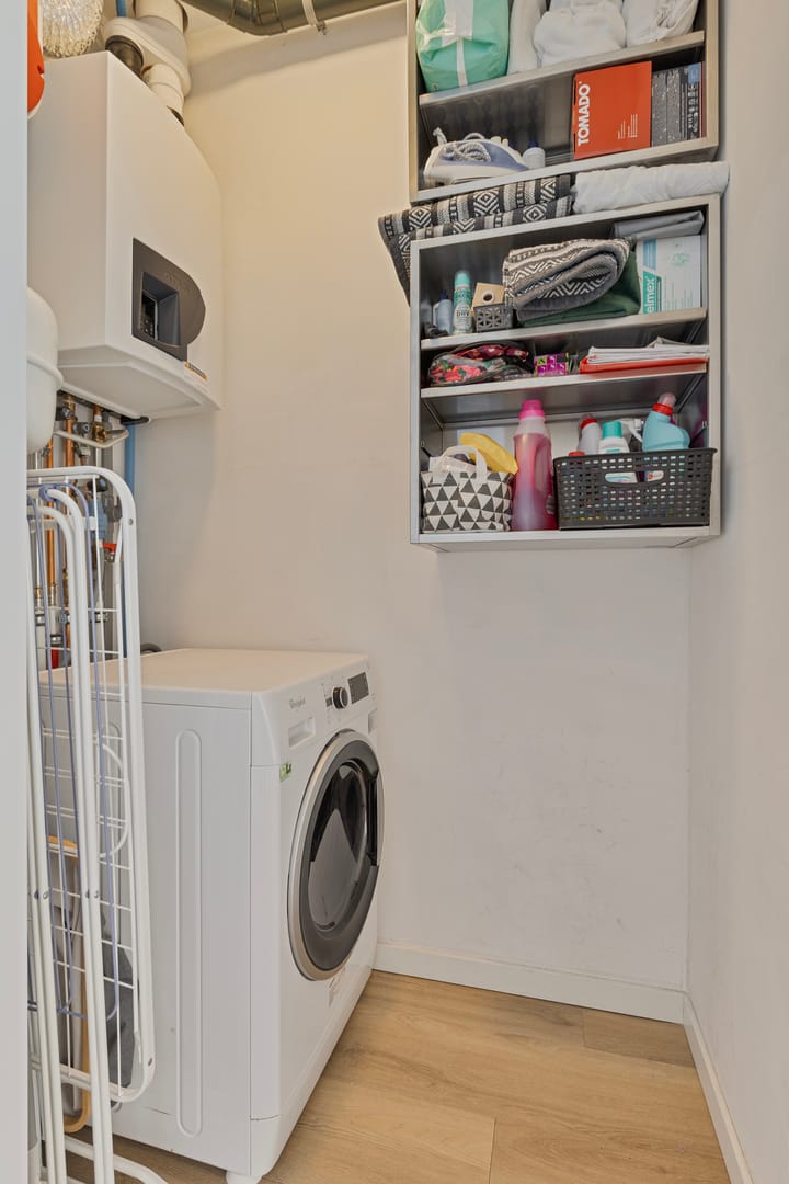 Foto 25 van Halvegas 1