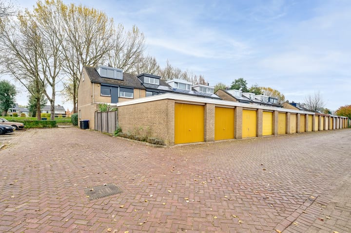 Foto 33 van Abeelstraat 156