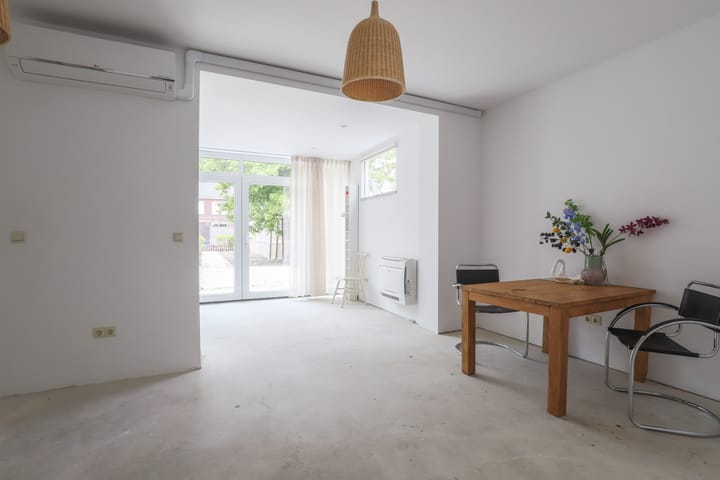 Foto 8 van Damstraat 56