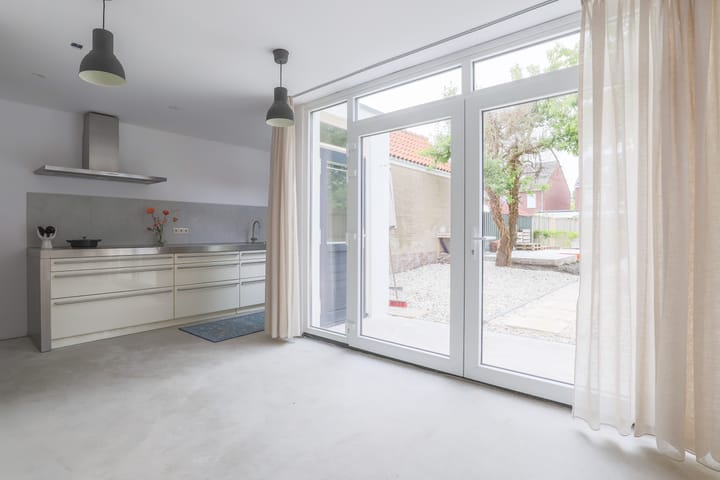 Foto 9 van Damstraat 56