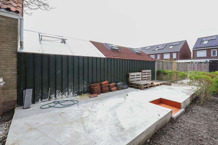 Foto 28 van Damstraat 56