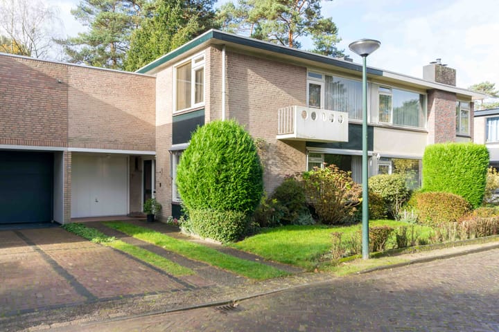 Foto 1 van de Bazelstraat 7