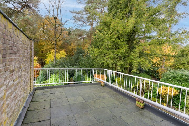 Foto 24 van de Bazelstraat 7