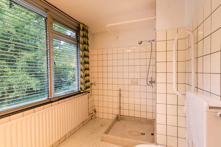 Foto 25 van de Bazelstraat 7