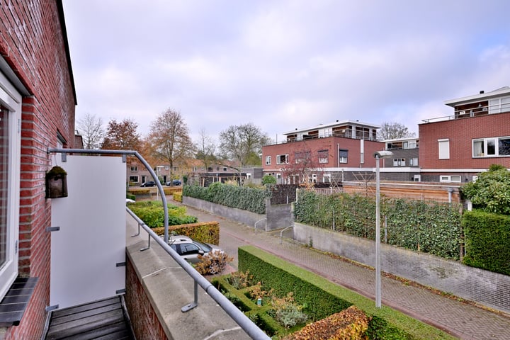 View photo 34 of Barinkstraat 17