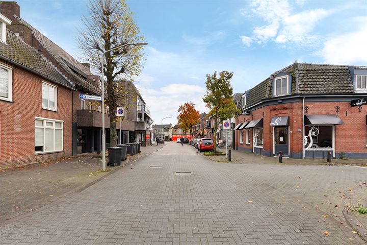 Bekijk foto 3 van Breukelsestraat 11