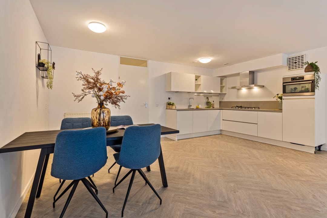 Photo 8 of Burgerhoutsestraat 33