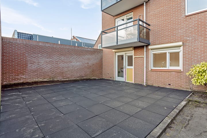 Foto 15 van Burgerhoutsestraat 33