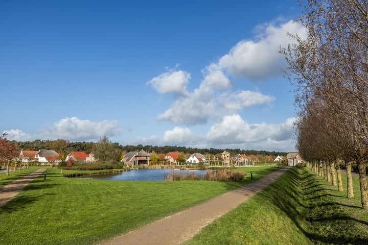 Bekijk foto 42 van Buitenhof de Leistert 33