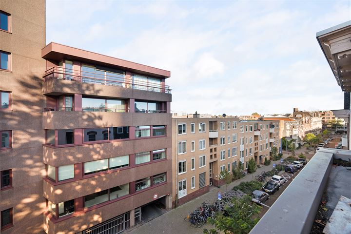 Bekijk foto 10 van Saftlevenstraat 44-D