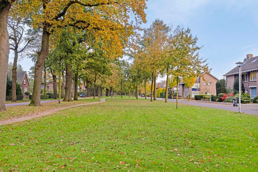 Photo 41 of Salmstraat 5