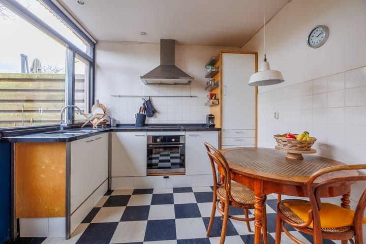 Foto 14 van Prof de Vrijerlaan 42