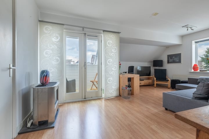 Foto 2 van 1e Oosterstraat 2-B