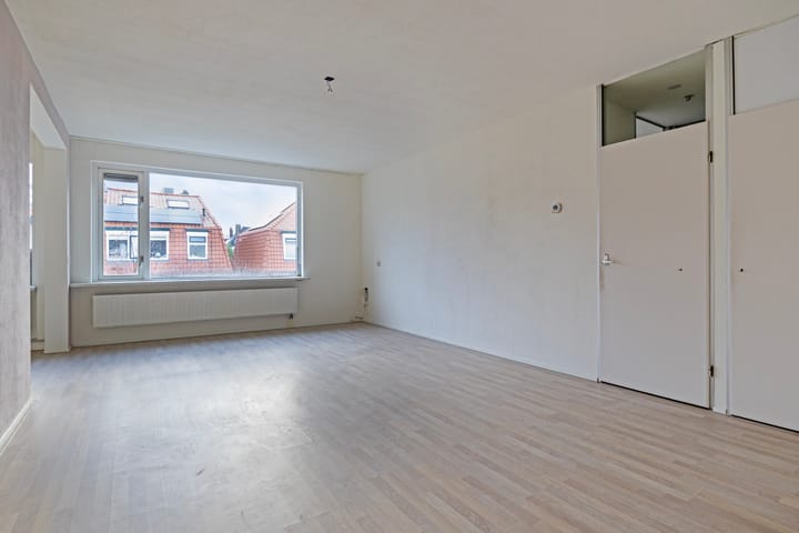 Photo 2 of Sint Ansfridusstraat 36-A