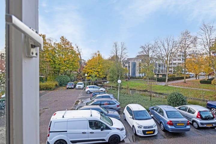 Photo 10 of Sint Ansfridusstraat 36-A