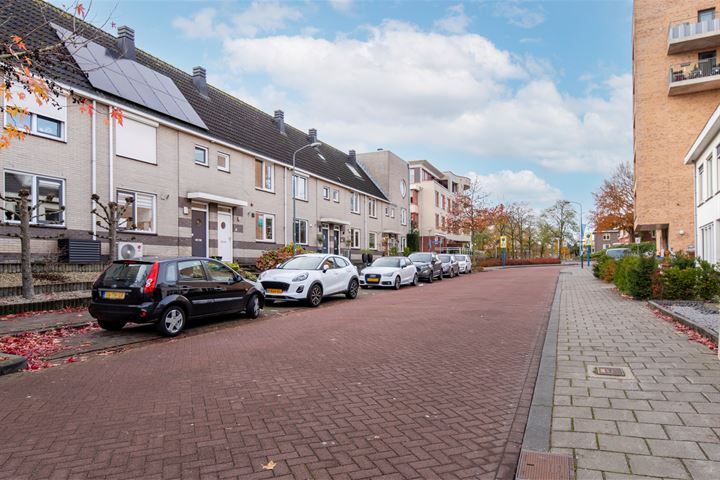 View photo 27 of Nieuweweg 3