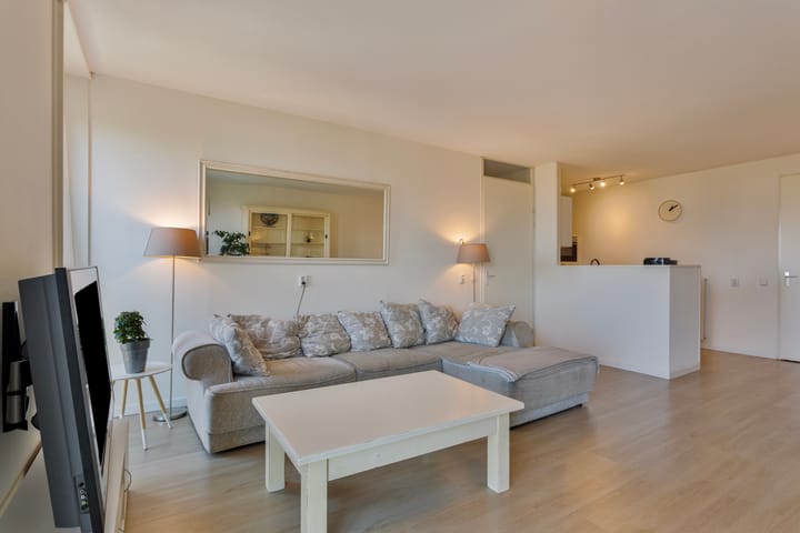 Foto 11 van Osdorper Ban 681