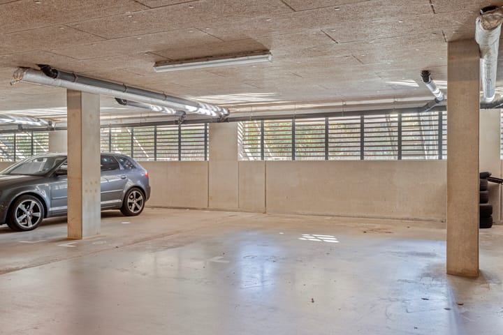 Foto 27 van Osdorper Ban 681