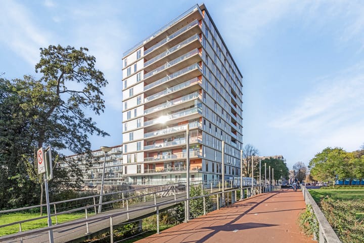 Foto 33 van Osdorper Ban 681