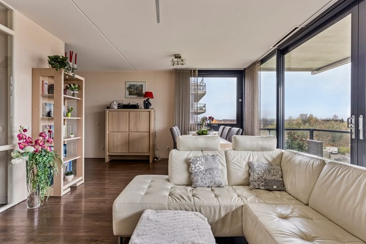 Foto 15 van Kooikerstraat 157