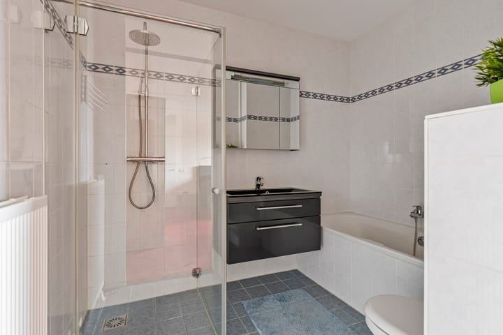 Foto 27 van Kooikerstraat 157