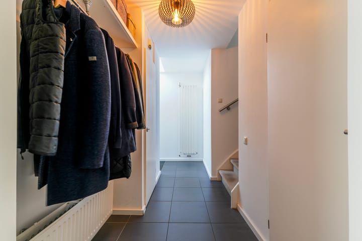 Foto 5 van van Loonstraat 9