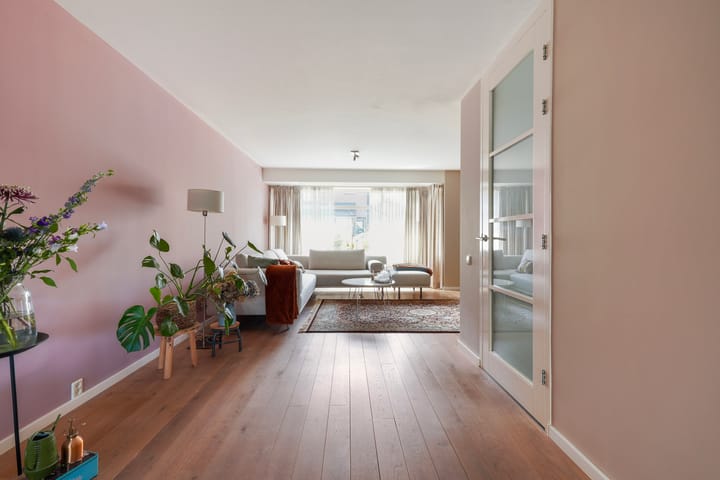 Foto 9 van van Loonstraat 9