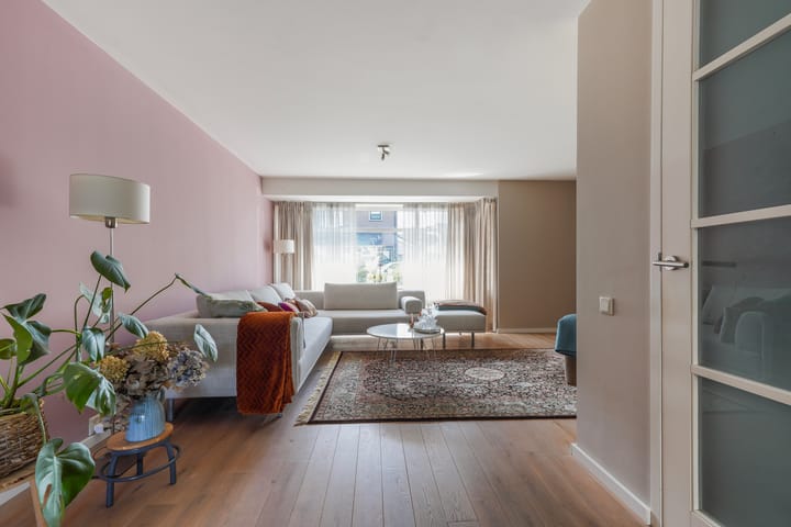 Foto 10 van van Loonstraat 9