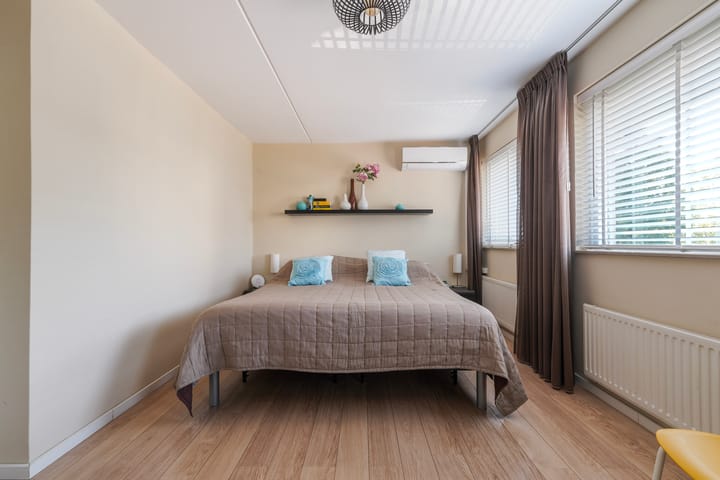 Foto 33 van van Loonstraat 9