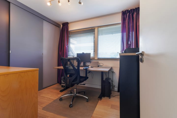 Foto 39 van van Loonstraat 9