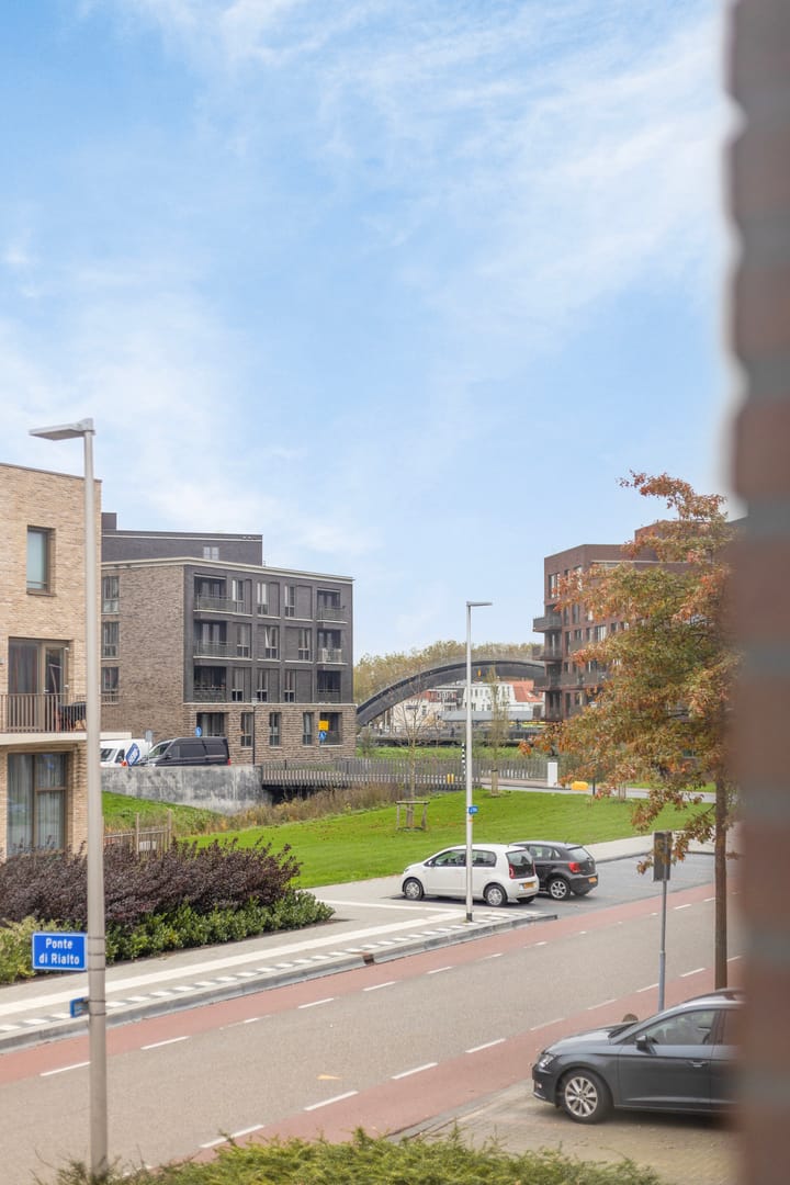 Foto 19 van Piraeushaven 51