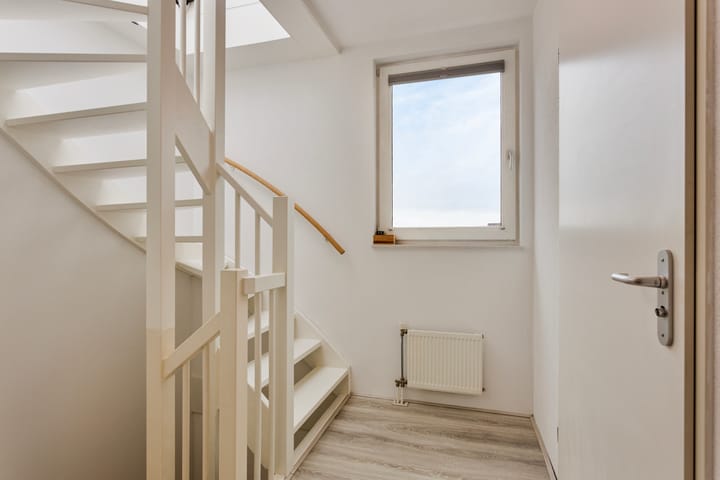 Foto 21 van Piraeushaven 51