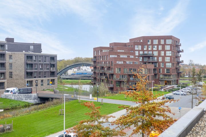 Foto 32 van Piraeushaven 51