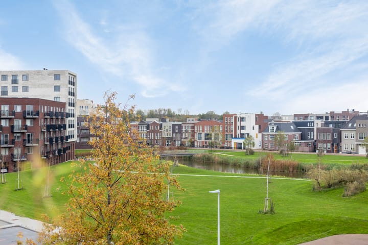 Foto 34 van Piraeushaven 51