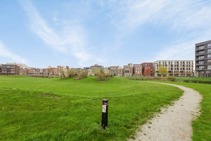 Foto 35 van Piraeushaven 51