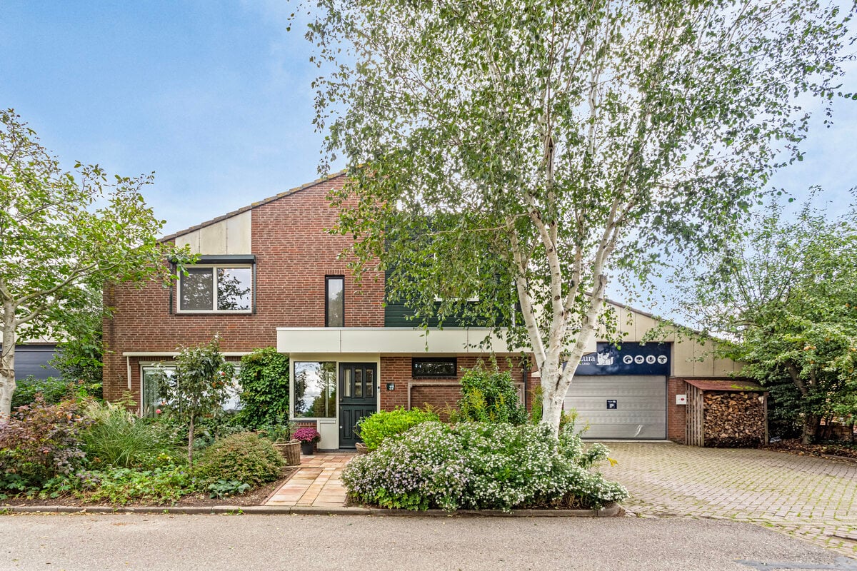 Bekijk foto 4 van Miening 38