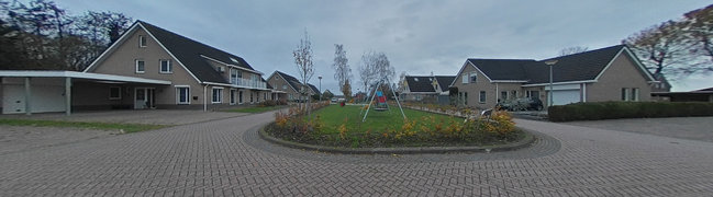 View 360° photo of Voortuin of Wollegras 28