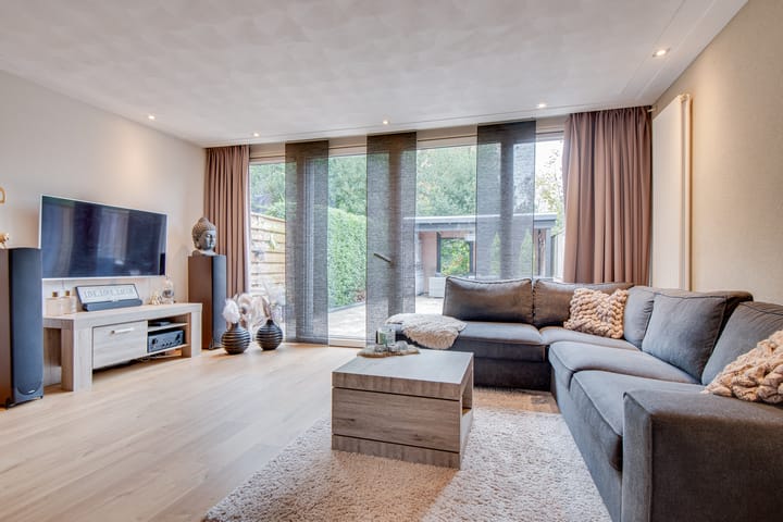 Foto 10 van Scorpius 30