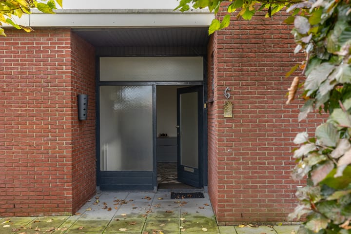 Foto 8 van Mesdagstraat 6