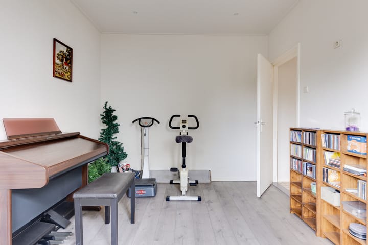 Foto 30 van Mesdagstraat 6