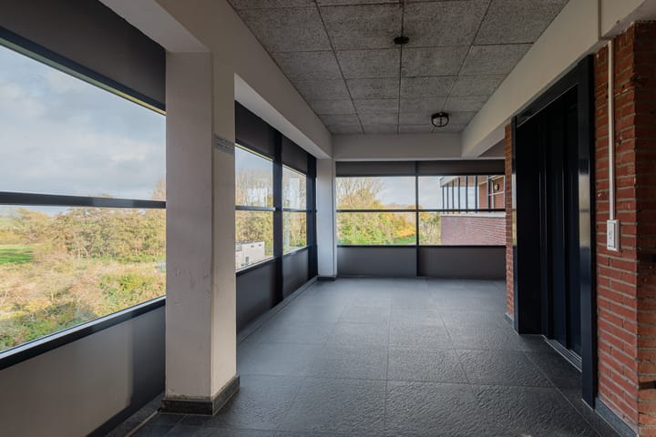 Foto 29 van Eemborg 411