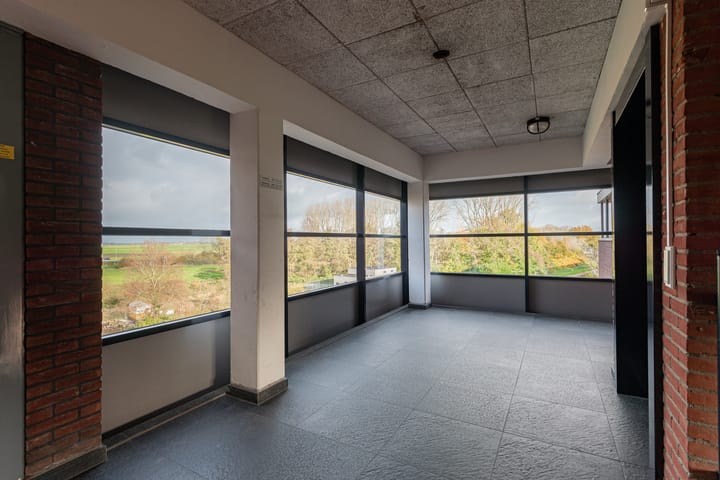 Foto 30 van Eemborg 411