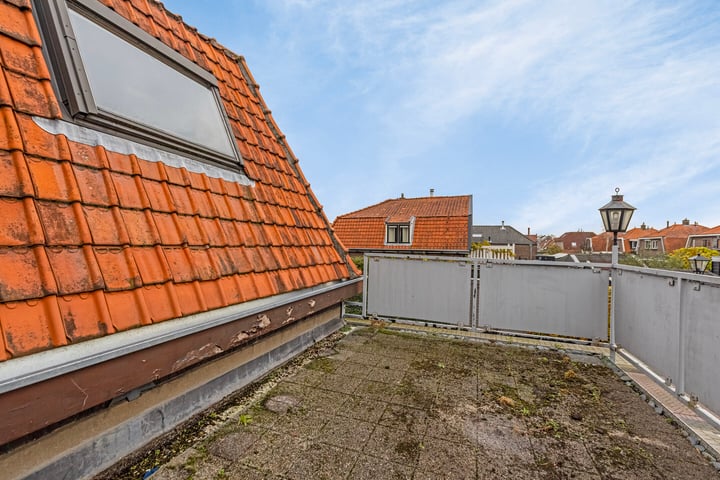 Bekijk foto 19 van Kortlandstraat 12