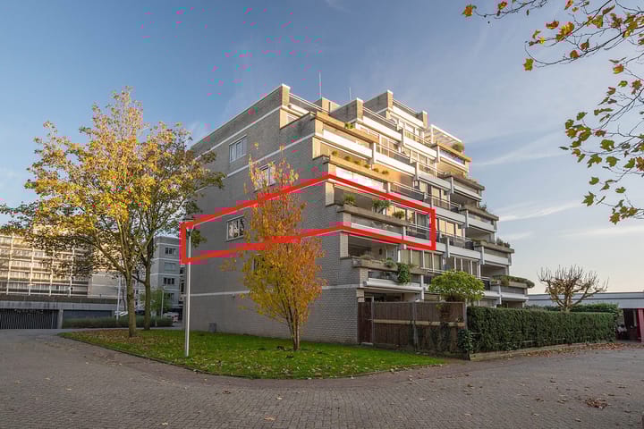 Foto 6 van Bartoklaan 8