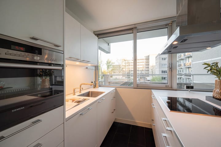 Foto 27 van Bartoklaan 8