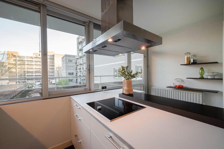 Foto 30 van Bartoklaan 8